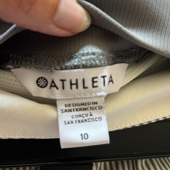 NWT Athleta Brooklyn Textured 16” Skort - Picture 9 of 9